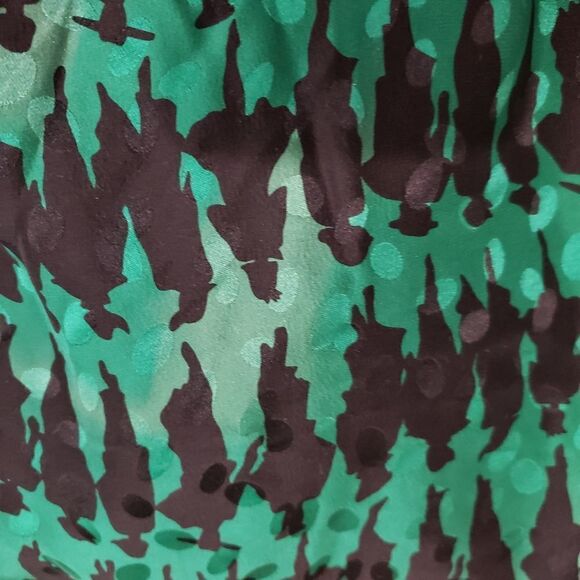 Vintage Dennis Goldsmith Green Silk Button Down Blouse W/ Women Silhouette Print - Picture 12 of 15
